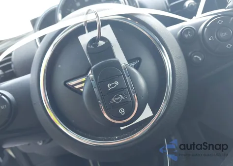 2019 Mini Clubman Cooper from USA, damaged, VIN WMWLN5C53K2E34794